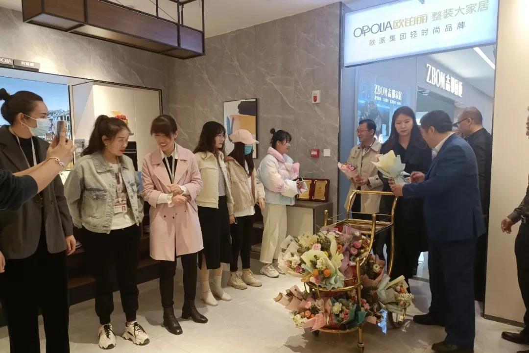 昌禾裝飾丨特別的愛給特別的你，對你的“愛”從未缺席~